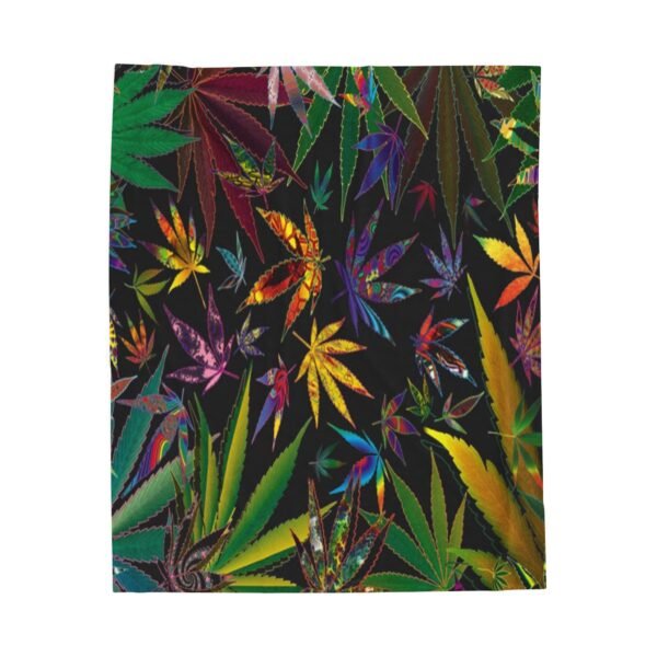 Weed Leaf Velveteen Plush Blanket - Image 5