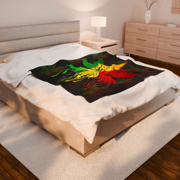 Rasta Leaf Velveteen Plush Blanket - Image 8